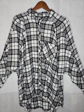 BDG Flannel Button Up Shirt Black White Plaid Dolman Sleeve Relaxed Oversized M